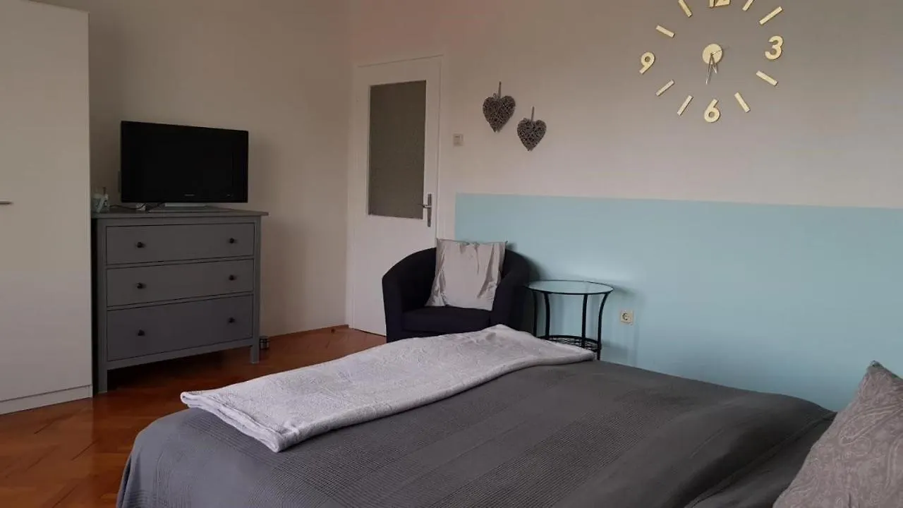 Brlja Nv - Apartment For 4 Persons Novi Vinodolski Croatia