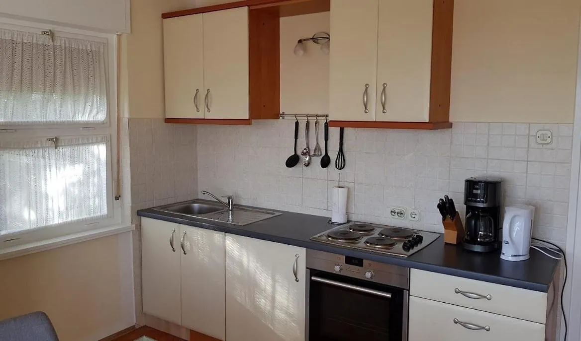 Brlja Nv - Apartment For 4 Persons Novi Vinodolski
