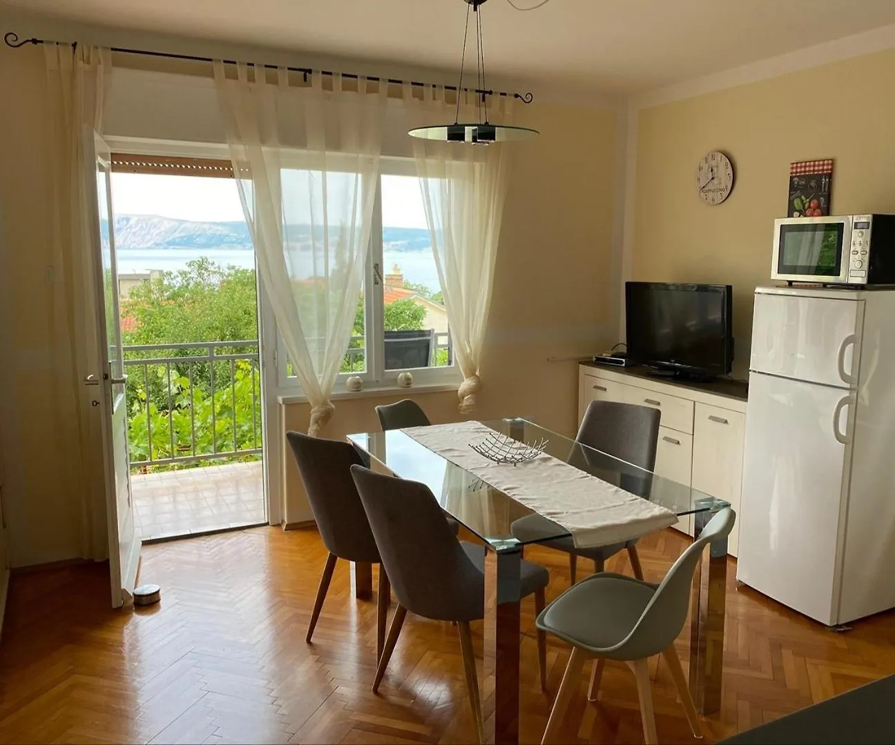 Brlja Nv - Apartment For 4 Persons Novi Vinodolski Croatia